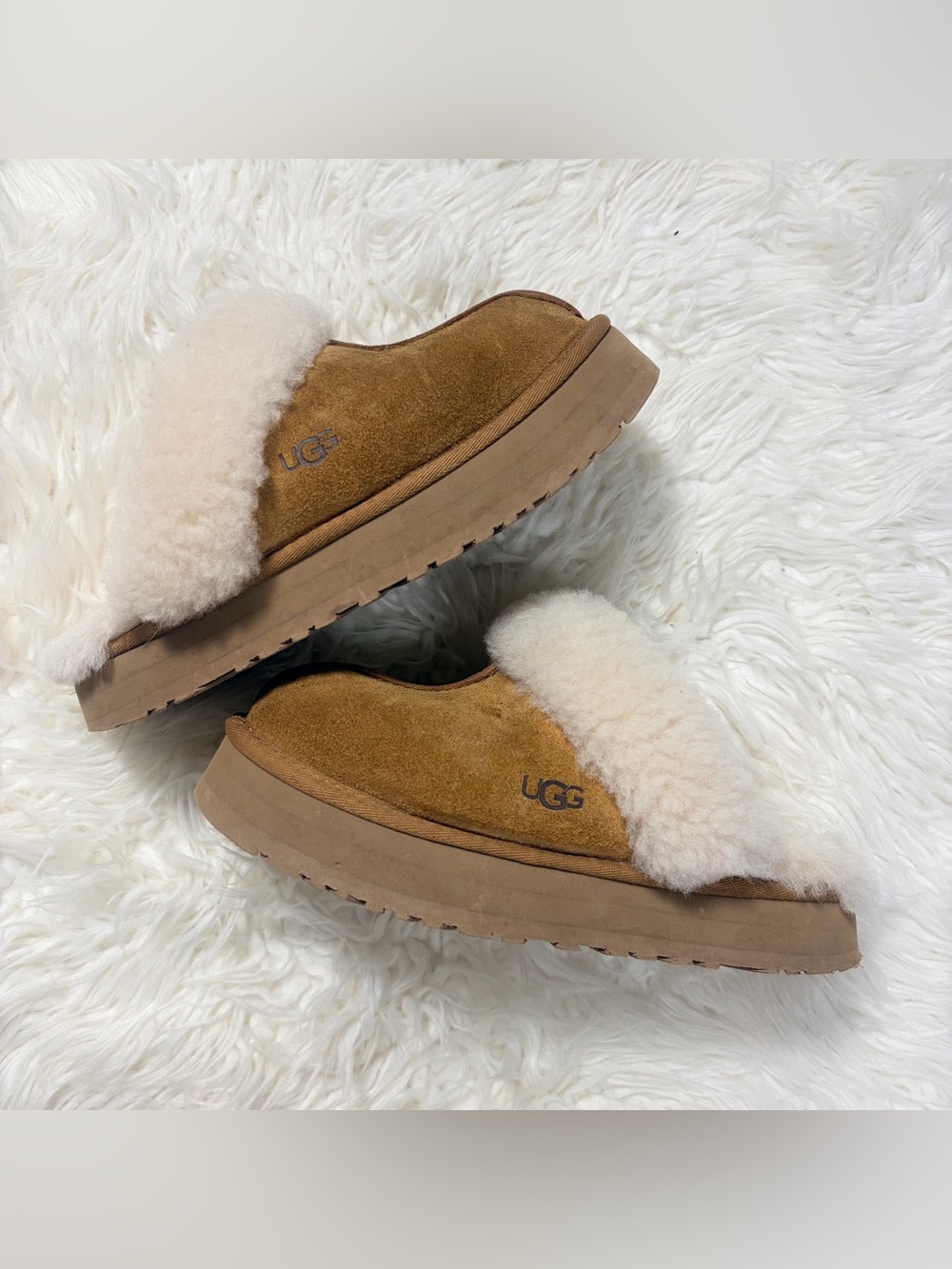 UGG Disquette Slipper (Chestnut, 7)
